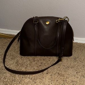 Peyton Brown COACH Handbag with crossbody shoulder strap!